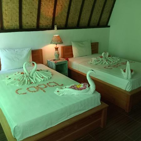 Hotel Copacabana Gili Air Esterno foto