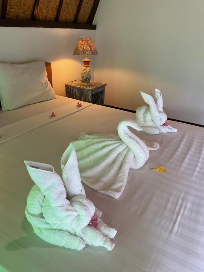 Hotel Copacabana Gili Air Esterno foto